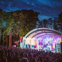 Concerts de rock à Greenfield Lake Amphitheater, Wilmington, NC Greenfield Lake Amphitheater, Wilmington, NC