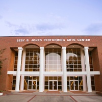Concerts de rock à Jones Performing Arts Center, Louisburg, NC Jones Performing Arts Center, Louisburg, NC
