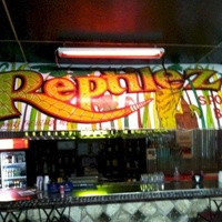 Concerts de rock à Reptilez Live Music Venue, San Antonio, TX Reptilez Live Music Venue, San Antonio, TX