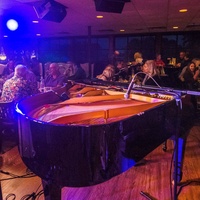 Concerts de rock à The Belvedere at Crooners, Minneapolis, MN The Belvedere at Crooners, Minneapolis, MN