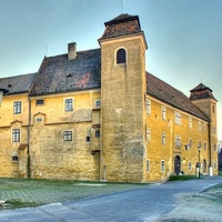 Concerts de rock à Óvári Castle, Mosonmagyaróvár Óvári Castle, Mosonmagyaróvár