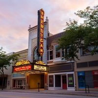 Concerts de rock à Stefanie H. Weill Center for the Performing Arts, Sheboygan, WI Stefanie H. Weill Center for the Performing Arts, Sheboygan, WI