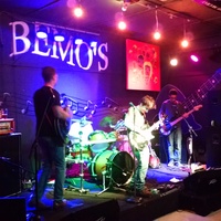 Concerts de rock à Bemo's Bar, Bay City, MI Bemo's Bar, Bay City, MI