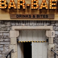Bar Baer, Gand