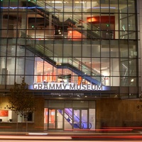 Concerts de rock à GRAMMY Museum at L.A. LIVE, Los Angeles, CA GRAMMY Museum at L.A. LIVE, Los Angeles, CA