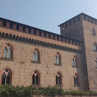 Visconti Castle, Pavie