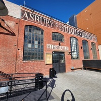 Concerts de rock à Festhalle and Biergarten, Asbury Park, NJ Festhalle and Biergarten, Asbury Park, NJ