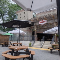 Isaacs Bar & Grill, St Catharines