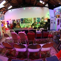 Concerts de rock à Art House Gallery & Cultural Center, Berkeley, CA Art House Gallery & Cultural Center, Berkeley, CA