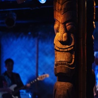 Concerts de rock à Secret Island Restaurant & Lounge, Long Beach, CA Secret Island Restaurant & Lounge, Long Beach, CA