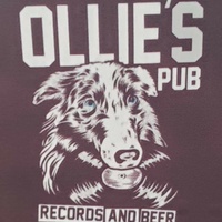 Concerts de rock à Ollie's Pub Records & Beer, Cape Coral, FL Ollie's Pub Records & Beer, Cape Coral, FL